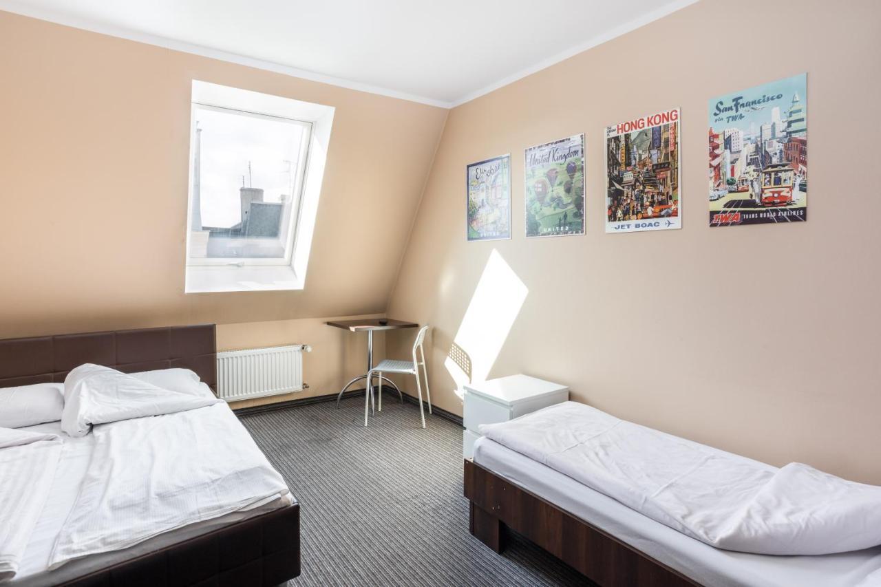 فروتسواف Shick Hostel المظهر الخارجي الصورة